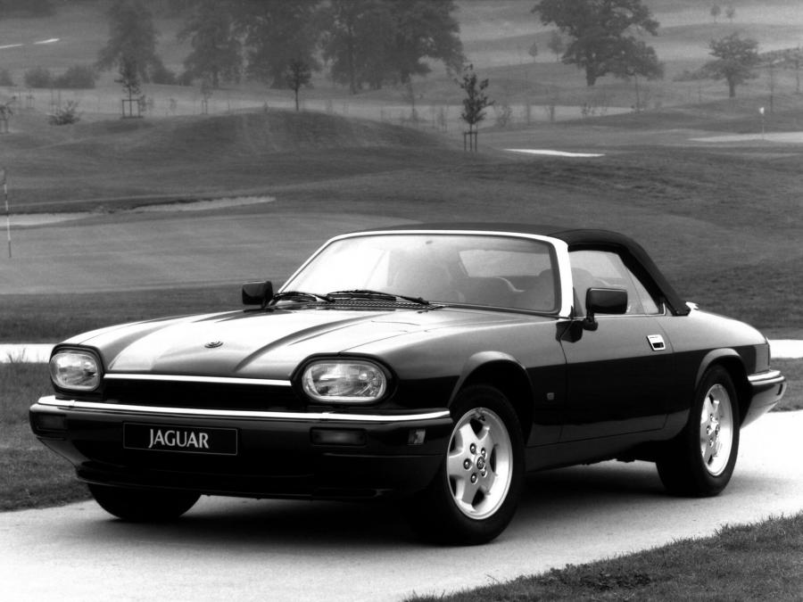  Jaguar XJ-S Convertible 1975 года  (фото 30 из 30)